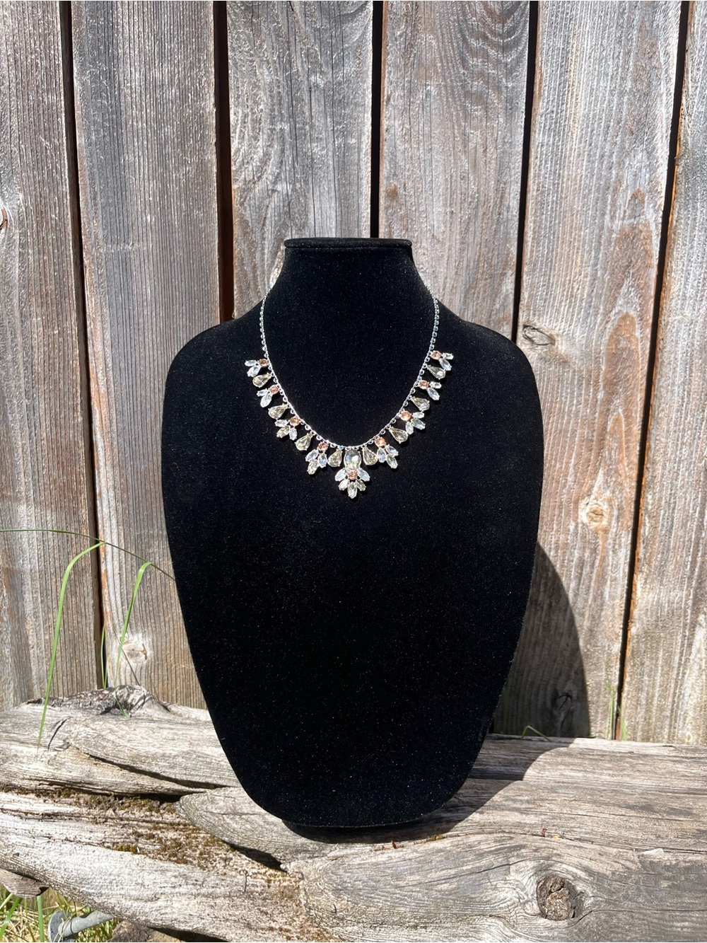 Cezanne sensitive skin silver wedding necklace